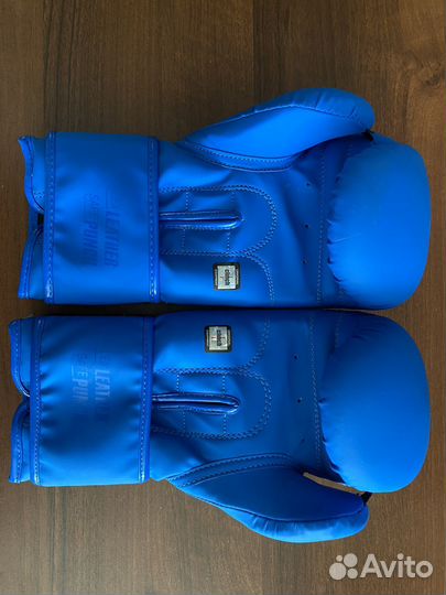 Боксерские перчатки 12 oz clinch