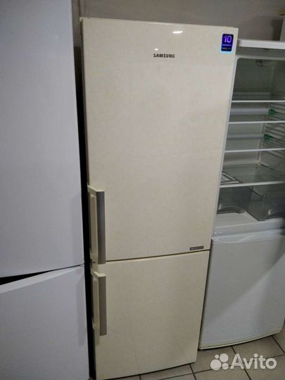Холодильник Samsung Ноу Фрост