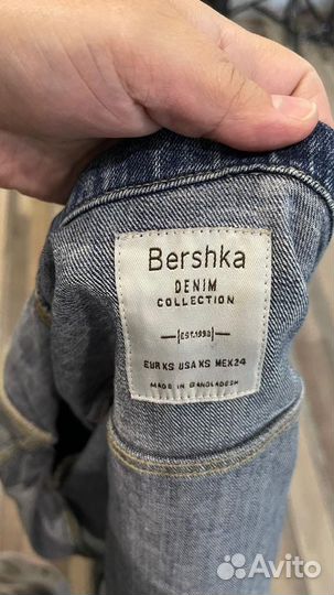 Джинсовая куртка bershka