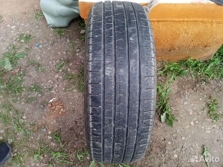Pirelli Scorpion 215/65 R16 30C
