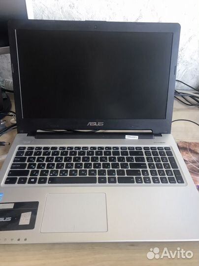 Ноутбук asus