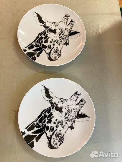 Тарелки жирафы новые