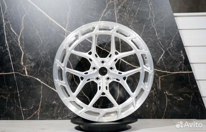 Кованые диски R22
