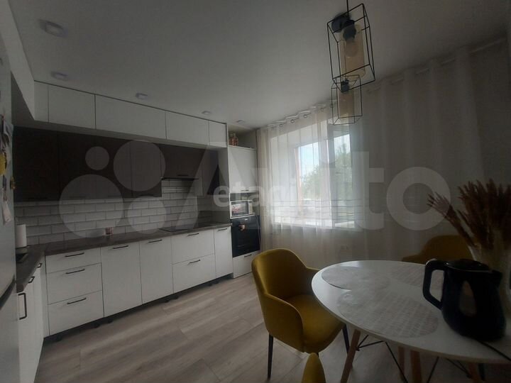 3-к. квартира, 74,7 м², 1/9 эт.