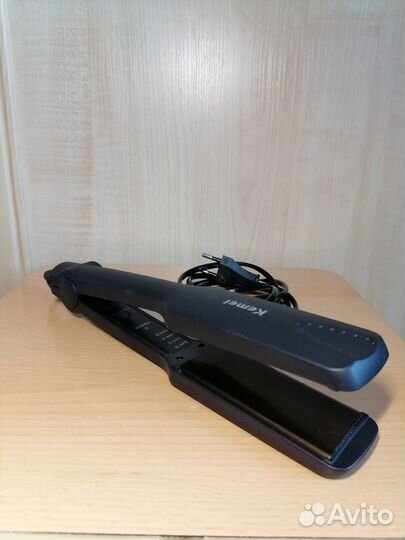 Плойка выпрямитель для волос