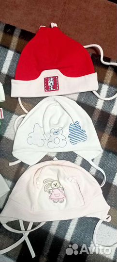 Шапочки и чепчики