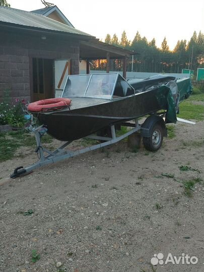 Продам комплект лодка,мотор, прицеп
