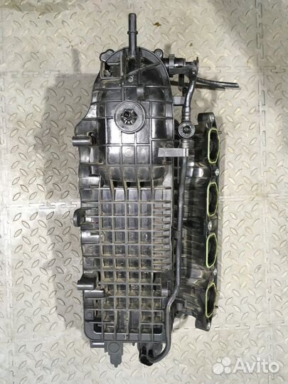 Коллектор впускной (Volkswagen Tiguan)