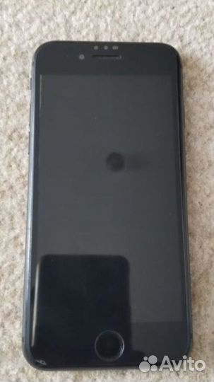 Телефон iPhone 8 64 gb