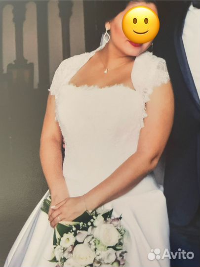 Свадебное платье 44 46 бу