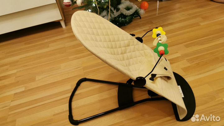 Шезлонг для новорожденных