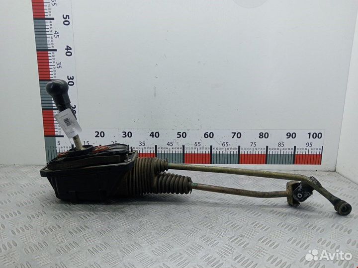 Кулиса кпп для Volkswagen Passat 5 8D0711055M