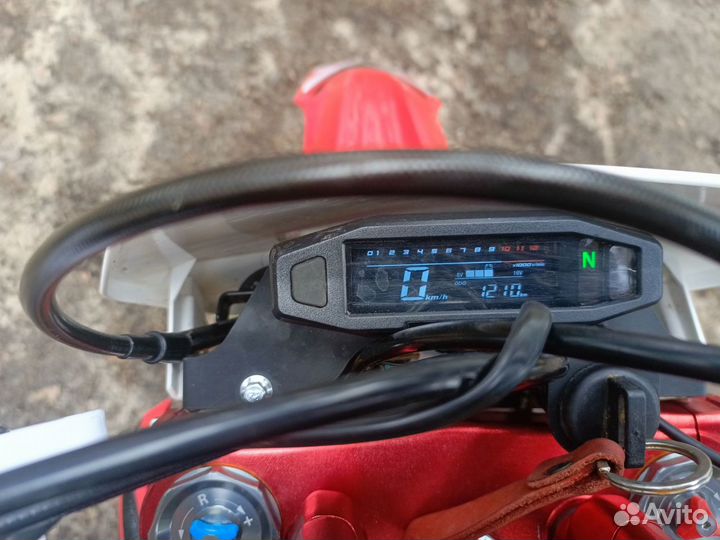 Regulmoto cr-z 300 с птс