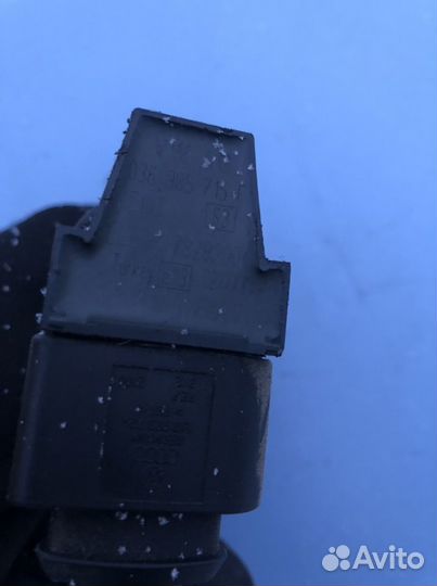Катушка зажигания volkswagen 036905715