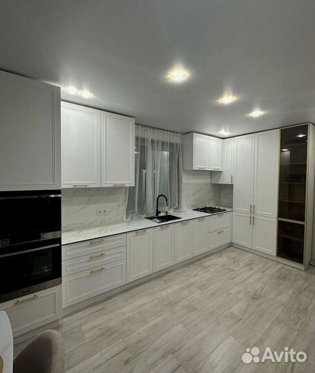 Кухонная гарнитура