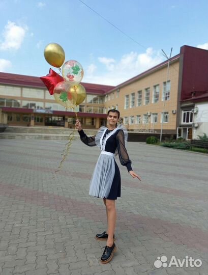 Школьный фартук