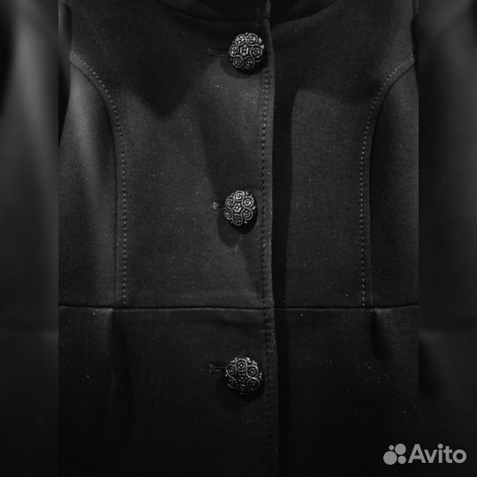 Пальто демисезонное