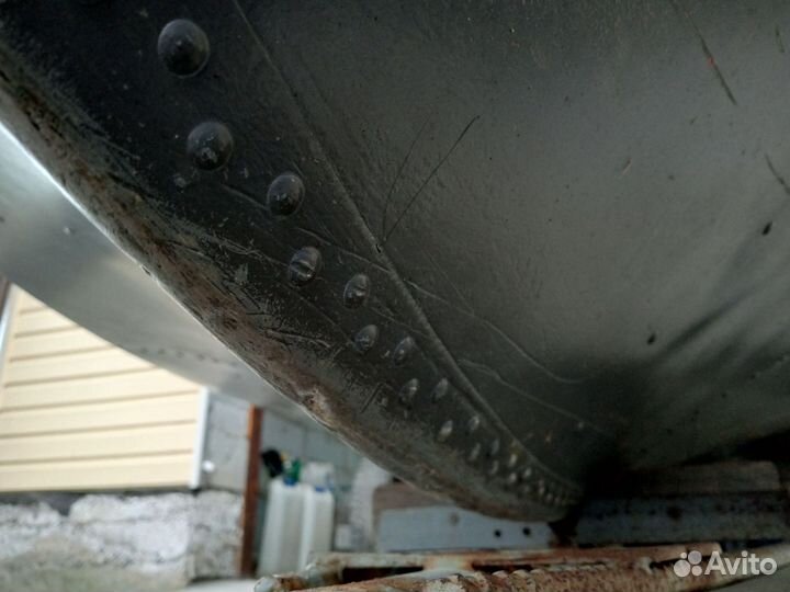 Продам лодку с мотором