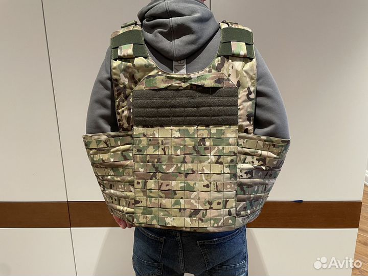 Жилет для крепких парней