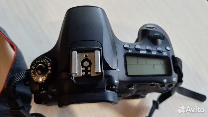 Фотоаппарат canon eos 60d с объективом 18-135mm