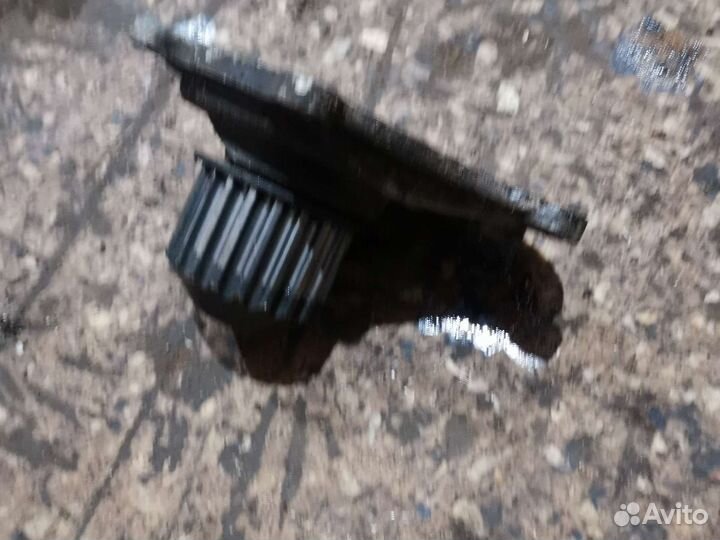 Насос водяной (помпа) Волга, Газель с двс Крайслер