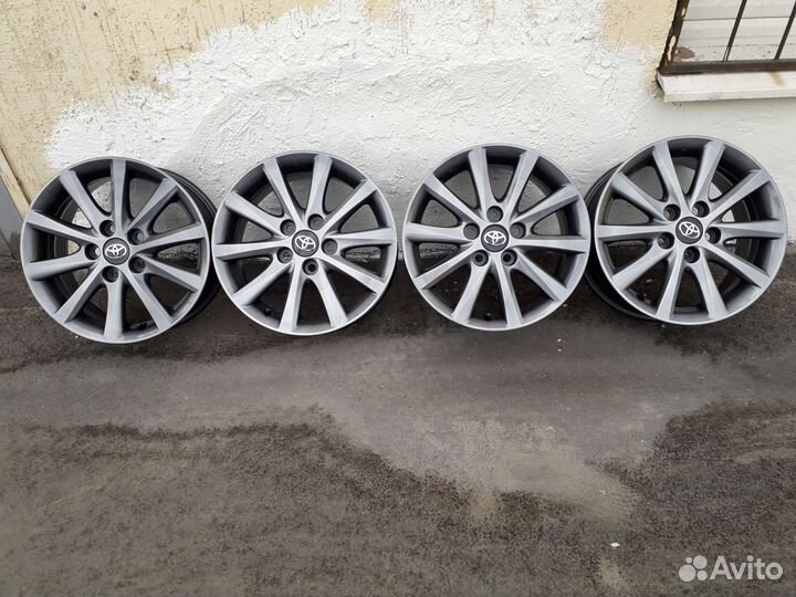 Диски R-16 Тойота оригинал