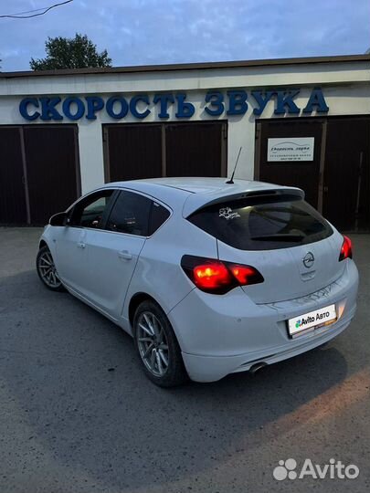 Opel Astra 1.4 МТ, 2010, 180 000 км