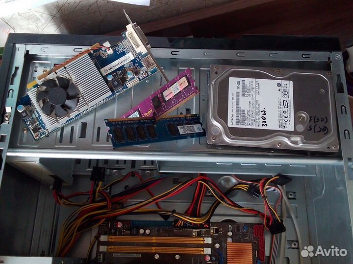 Видеокарта радеон р5, 4 гб озу(ддр 2, 2/2гб), hdd