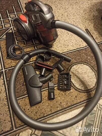 Пылесос Maxima MV-C053