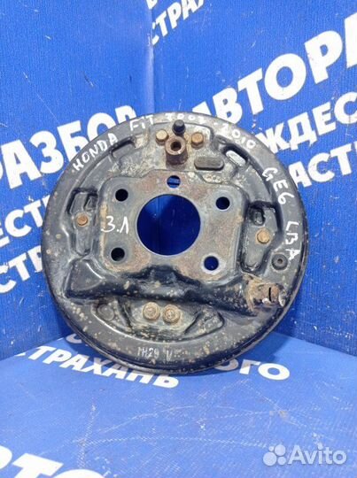 Механизм ручника Honda Fit хэтчбек 2012