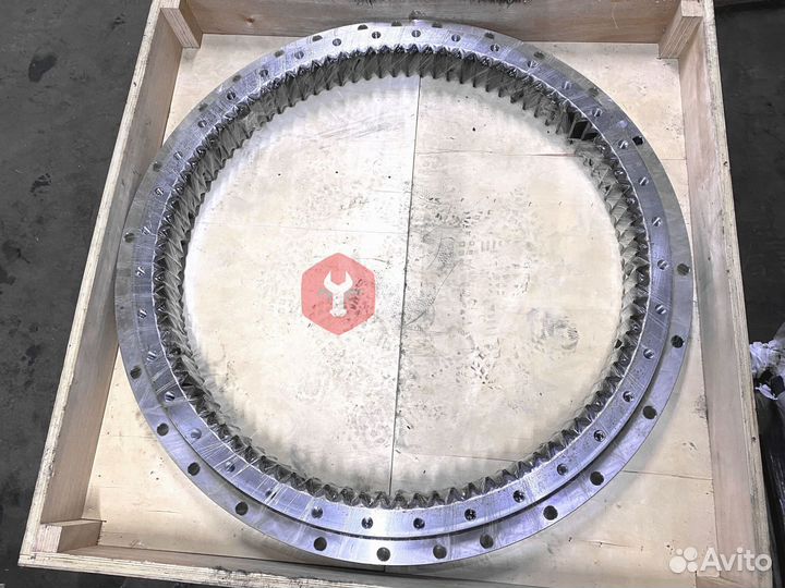 Опорно-поворотный круг Hitachi EX200LC-5 9148123