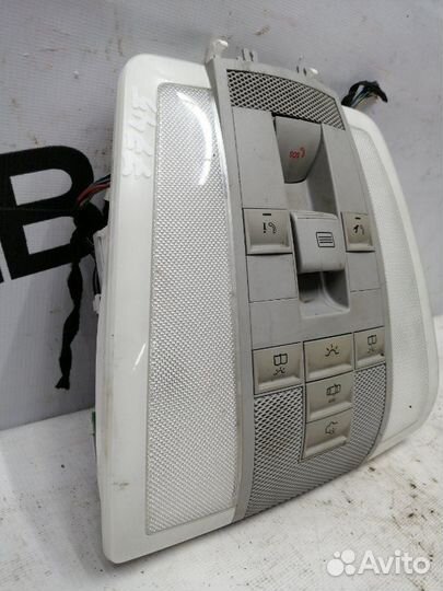 Плафон освещения салона передний Mercedes E-Class