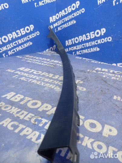 Накладка рамки двери Ford Focus 3 седан iqdb 2012