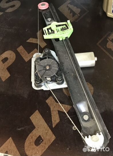 Стеклоподъемник BMW X5