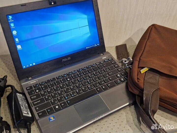 Ноутбук Asus