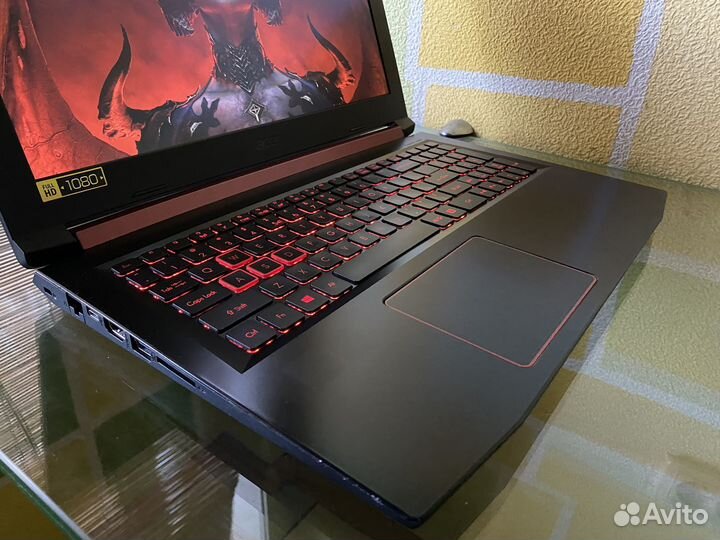 Acer Nitro V
