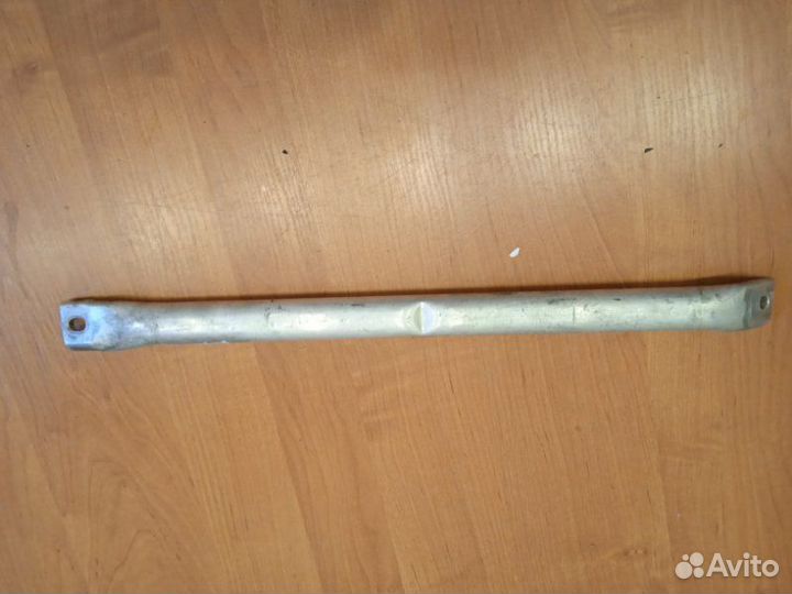 Распорная планка передняя правая Bmw X6 F16 4DX