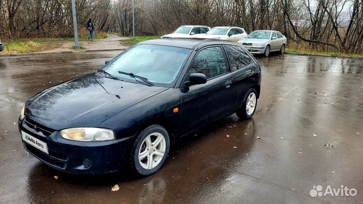 Mitsubishi Colt 1.3 МТ, 1998, 301 533 км
