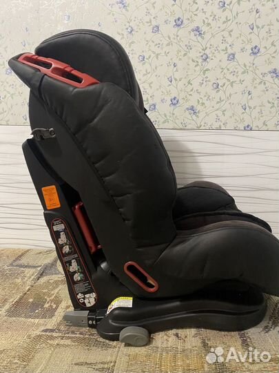 Автомобильное детское кресло от 9 до 36 кг