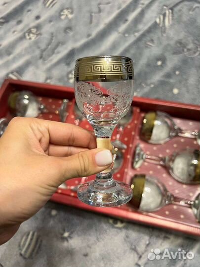 Бокалы фужеры рюмки