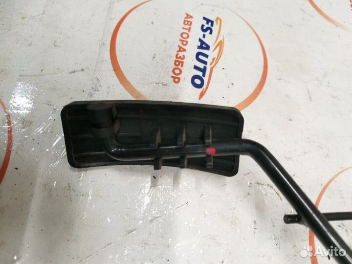 Педаль газа Hyundai Getz 1.4 G4EE 2006