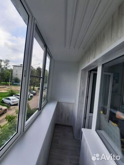 Остекление балкона и установка пластиковых окон