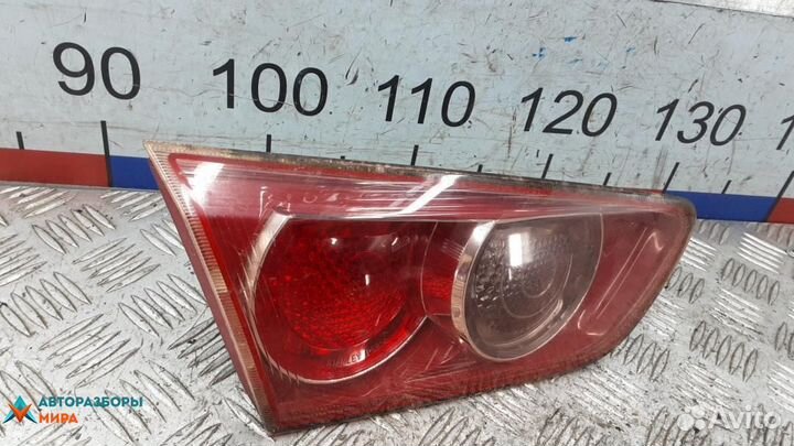 Фонарь крышки багажника левый Mitsubishi Lancer 10