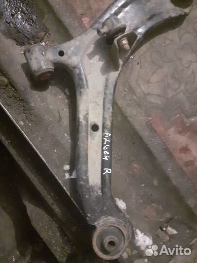 Рычаг подвески Hyundai Accent (6799246), правый пе