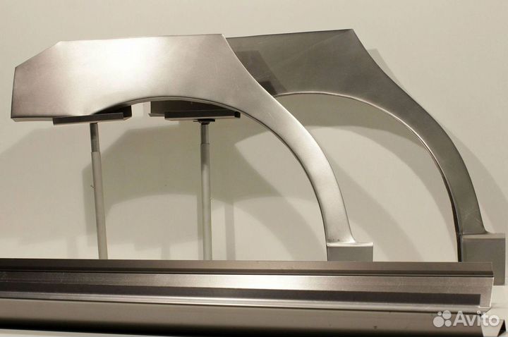 Кузовные пороги Mercedes