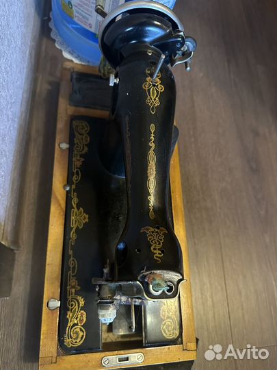 Швейная машинка