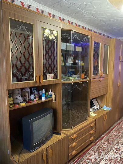 Стенка в гостиную