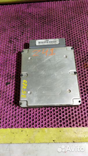 Блок управления двс Ford Escort