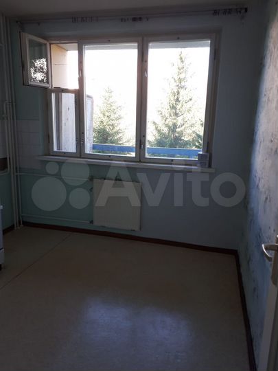 2-к. квартира, 57,4 м², 2/4 эт.