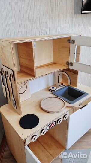 Детская деревянная кухня новая